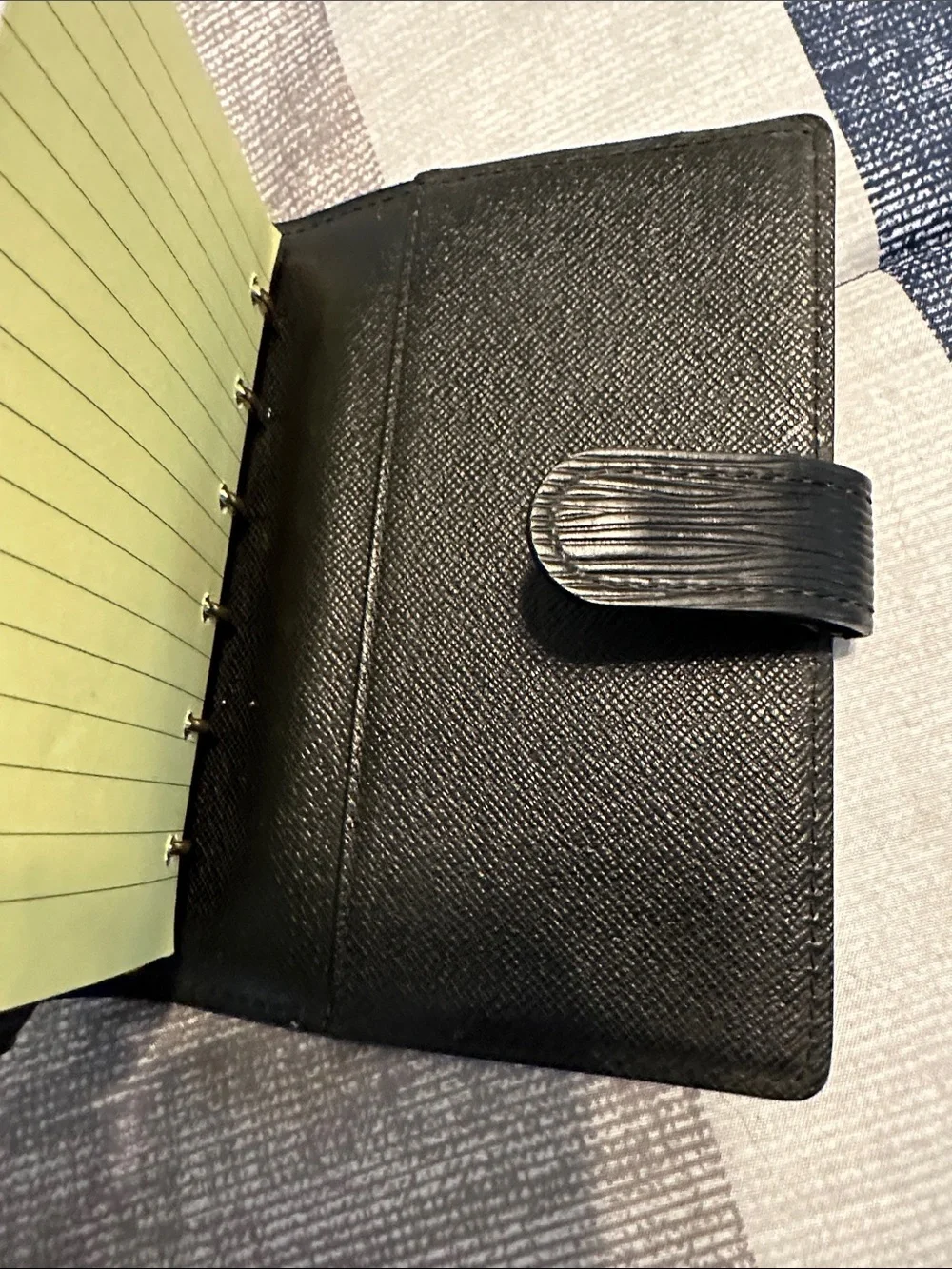 Louis Vuitton Black Epi Leather Snap Agenda Cover - Picture 4 of 7